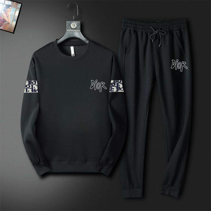Picture of Dior Sweater Suits _SKUDiorM-5XL12yx24438678